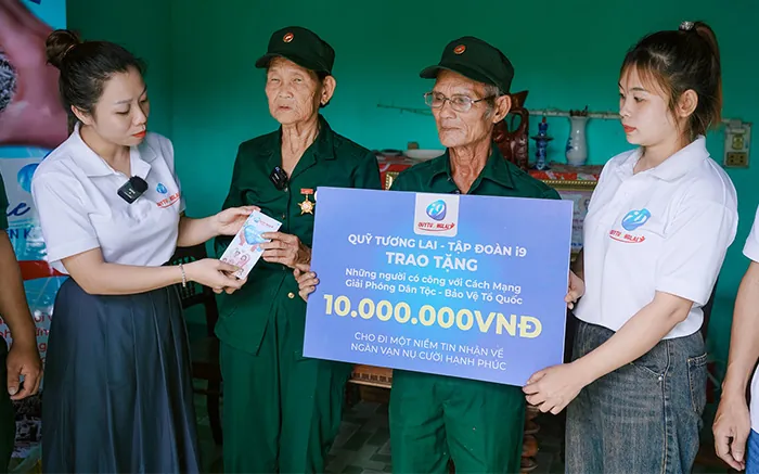 Hỗ trợ khách hàng